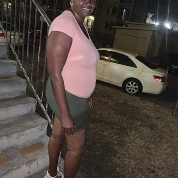 Meet your Posher, Erica - Picture 1 of 1